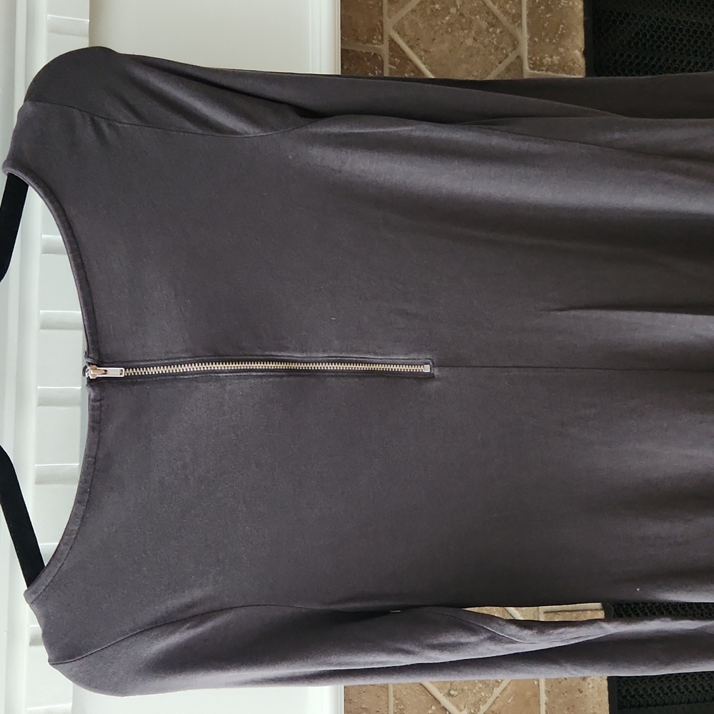 Express Dress - Picture 4 of 7